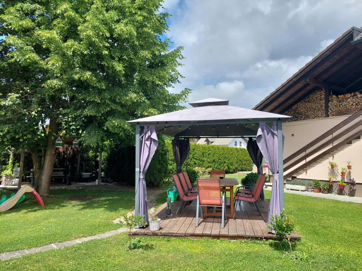 Apartma Zirovnik Appartement *