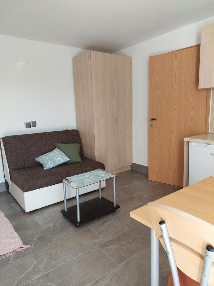 Apartma Zirovnik
