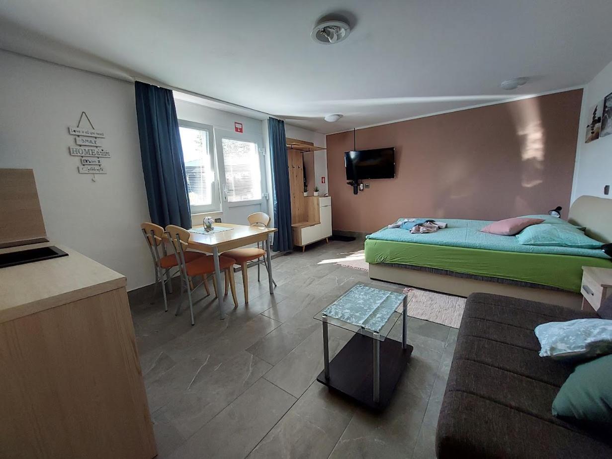 Appartement Apartma Zirovnik *