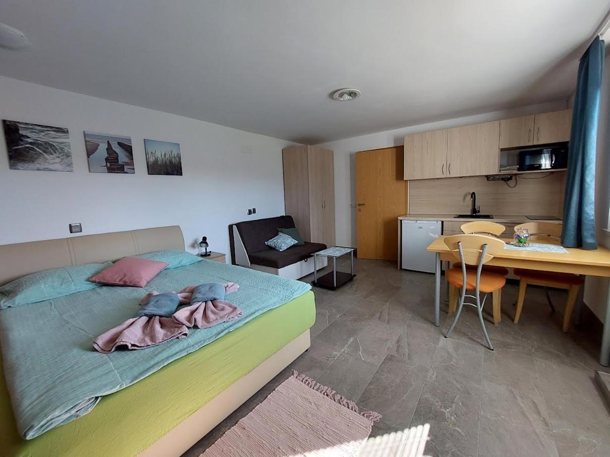 Apartma Zirovnik * Cerklje na Gorenjskem